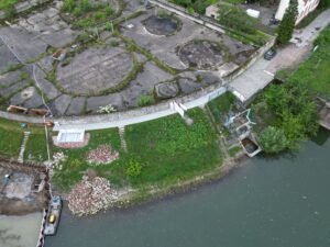 Bau einer schwimmenden Anlegestelle in Kaiserwörthhafen (Ludwigshafen)